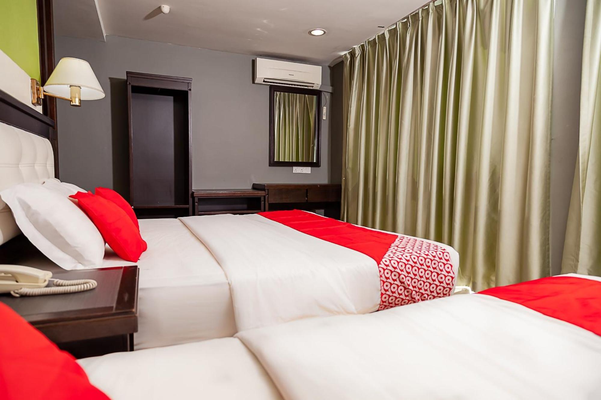 Super Oyo 90055 Mansion Inn سيبو المظهر الخارجي الصورة