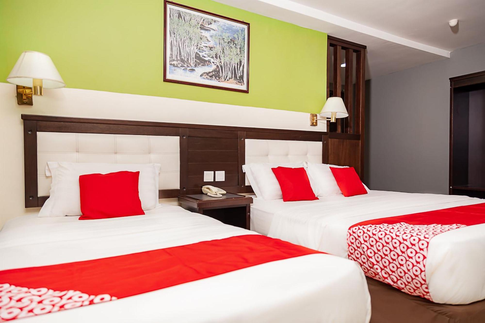 Super Oyo 90055 Mansion Inn سيبو المظهر الخارجي الصورة